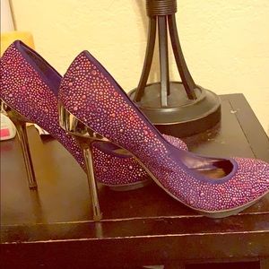 BCBG Maxazria size 9.5 stilettos